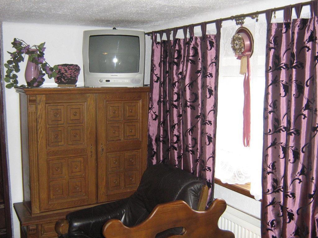 Gosciniec Podkowa Appartement Włodawa Kamer foto