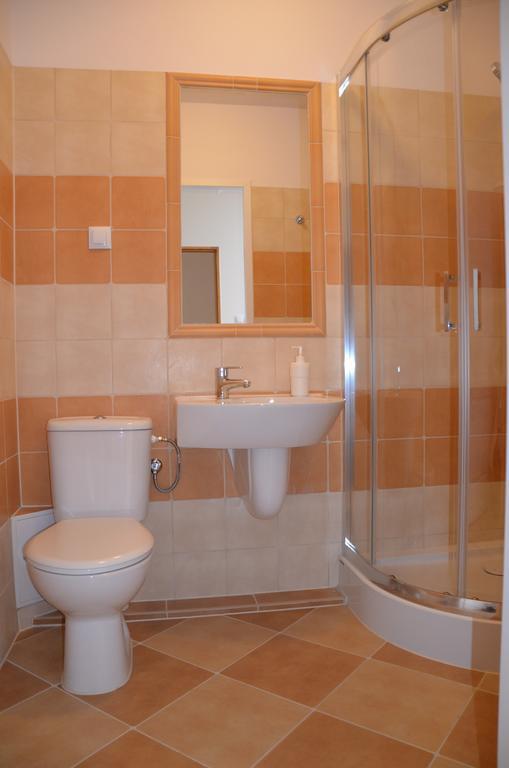 Gosciniec Podkowa Appartement Włodawa Kamer foto