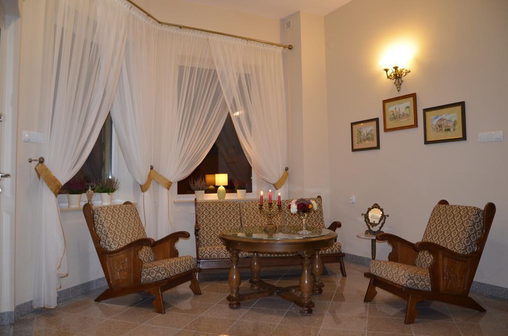 Gosciniec Podkowa Appartement Włodawa Buitenkant foto