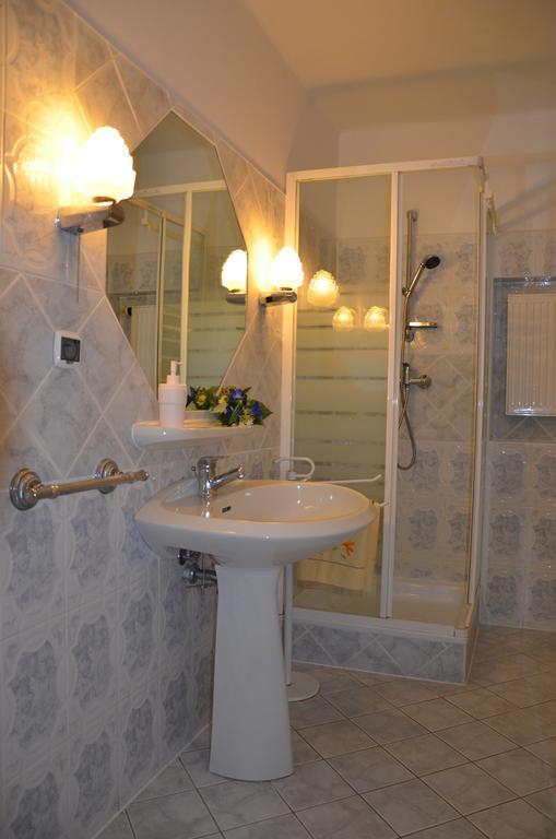 Gosciniec Podkowa Appartement Włodawa Kamer foto